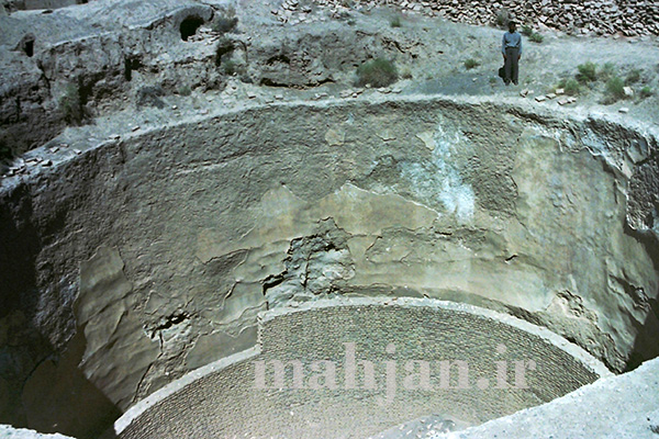 مخزن آب انبار، عکس از: حمیدرضا خزاعی مخزن آب انبار، عکس از: حمیدرضا خزاعی