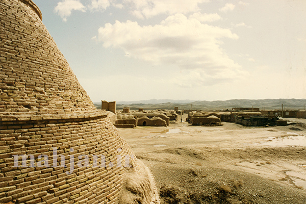 آب انبار نجم آباد، عکس از حمیدرضا خزاعی آب انبار نجم آباد، عکس از حمیدرضا خزاعی
