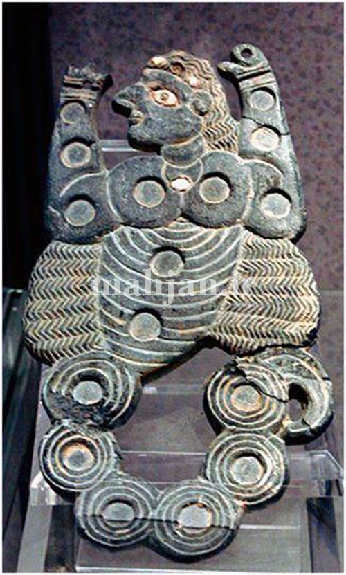 الهه ای مونث در هیئت عقرب از تمدن شهداد الهه ای مونث در هیئت عقرب از تمدن شهداد