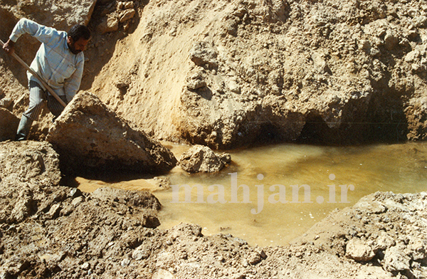 محل رنگ کردن آب، عکس از: حمیدرضا خزاعی محل رنگ کردن آب، عکس از: حمیدرضا خزاعی
