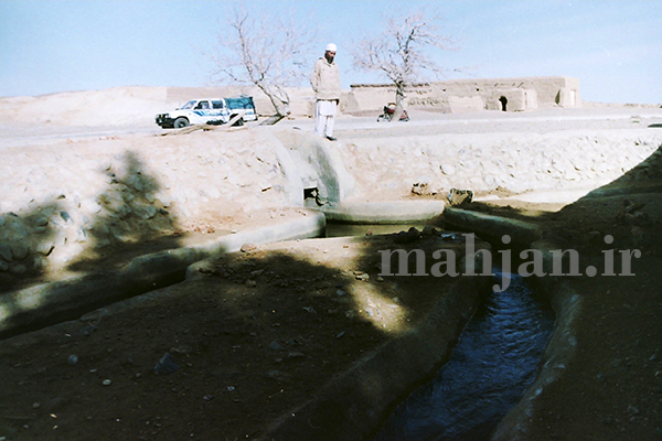 کاریز کلاته کلان، عکس از:حمیدرضا خزاعی کاریز کلاته کلان، عکس از:حمیدرضا خزاعی