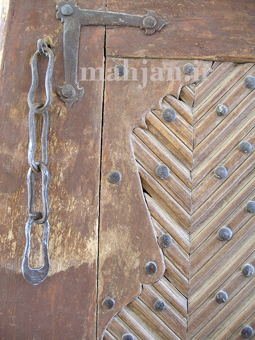 در مسجد جامع، عکس از: حمیدرضا خزاعی در مسجد جامع، عکس از: حمیدرضا خزاعی