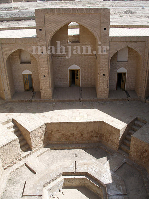 مدرسه علمیه، عکس از سهراب خزاعی مدرسه علمیه، عکس از سهراب خزاعی