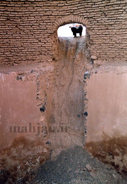 یخدان بهلگرد، عکس از حمیدرضا خزاعی یخدان بهلگرد، عکس از حمیدرضا خزاعی