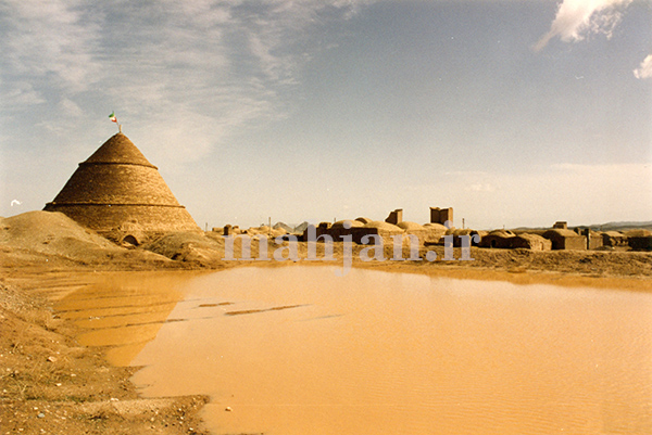 آب انبار نجم آباد، عکس از:حمیدرضا خزاعی